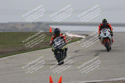 media/Nov-29-2025-TrackDaz (Sat) [[10ae2d9bce]]/B Group/Session 3 (Outside Grapevine)/